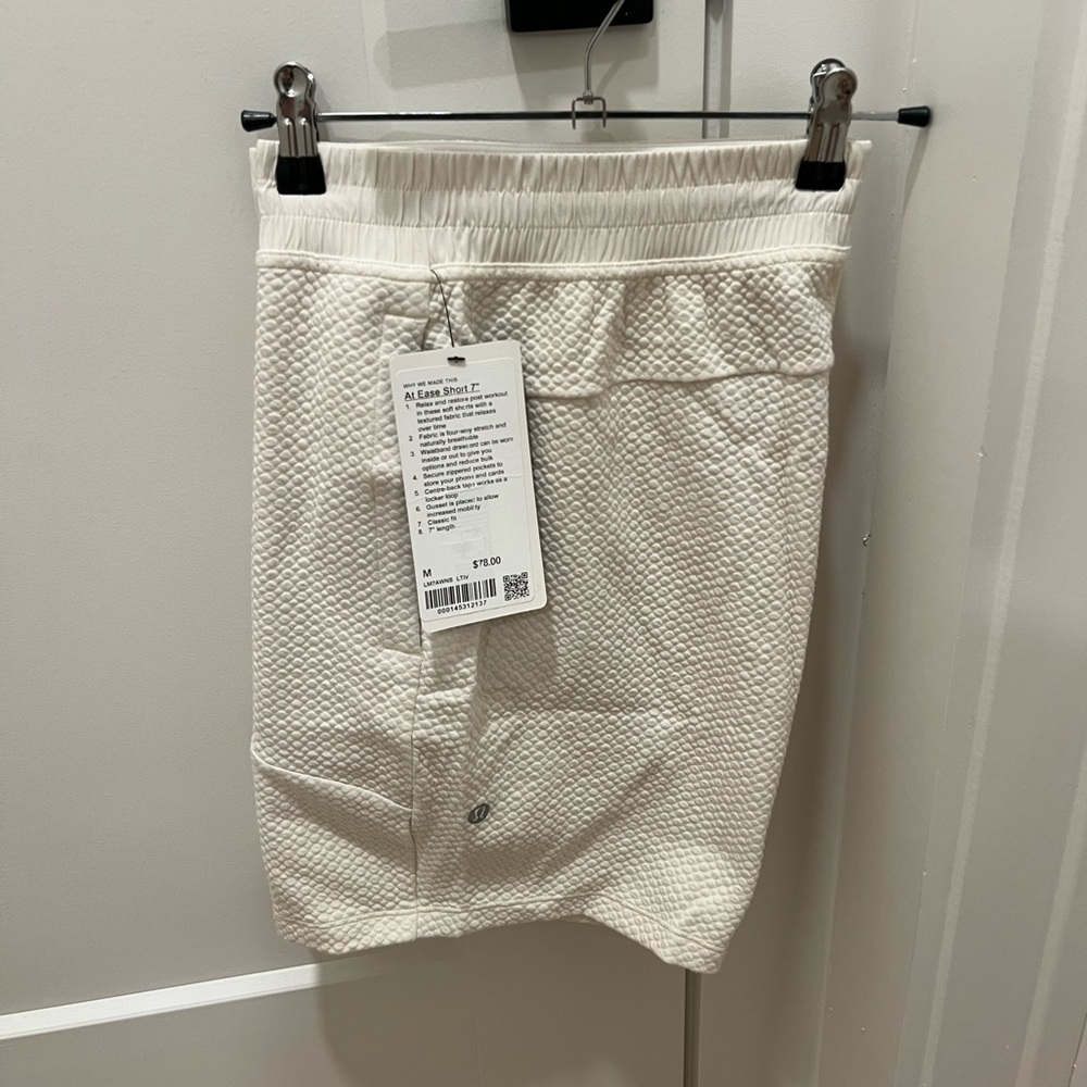 New with tags at ease short white ivory